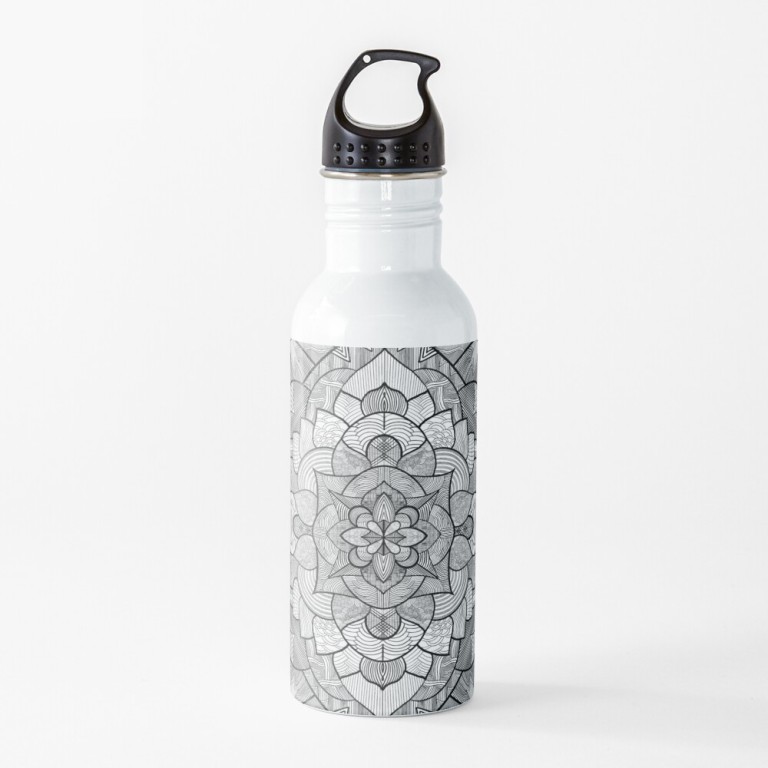 ur,water_bottle_metal_lid_on,square,1000x1000.2