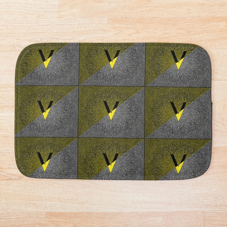 ur,bathmat_flatlay_small,square,1000x1000.1